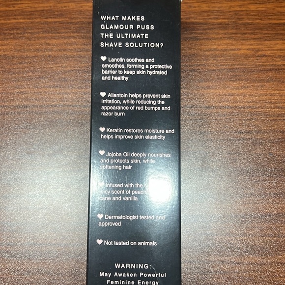 Booty Parlor Shave Cream Glamour Puss Intimate 8oz NEW - Picture 2 of 3